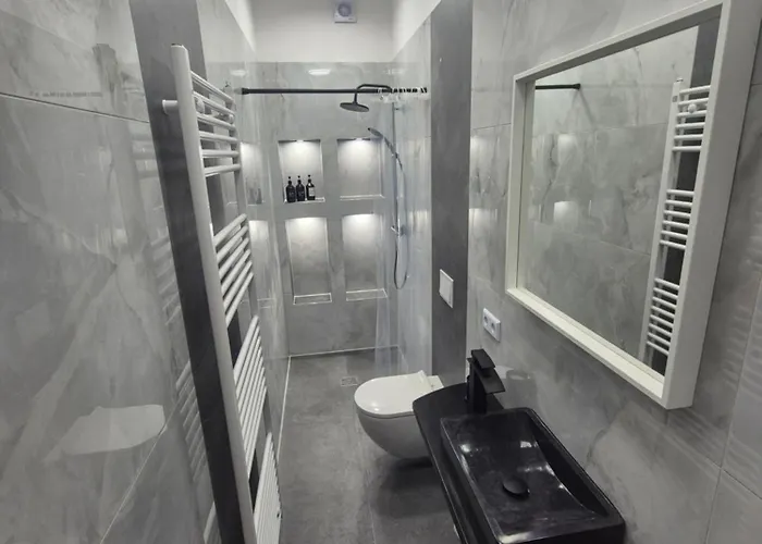 Moderne Citywohnung 55m2 Mit Parkplatz Apartman *